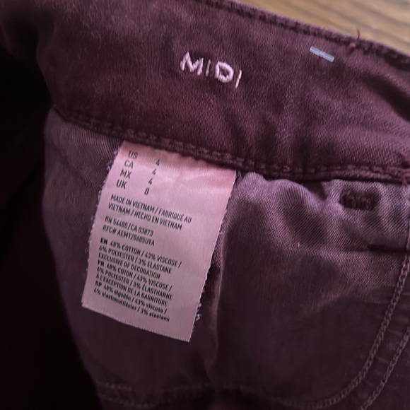 AOE Twill MIDI Rise Super Stretch Jeans Shorts Size 4 - Picture 6 of 10
